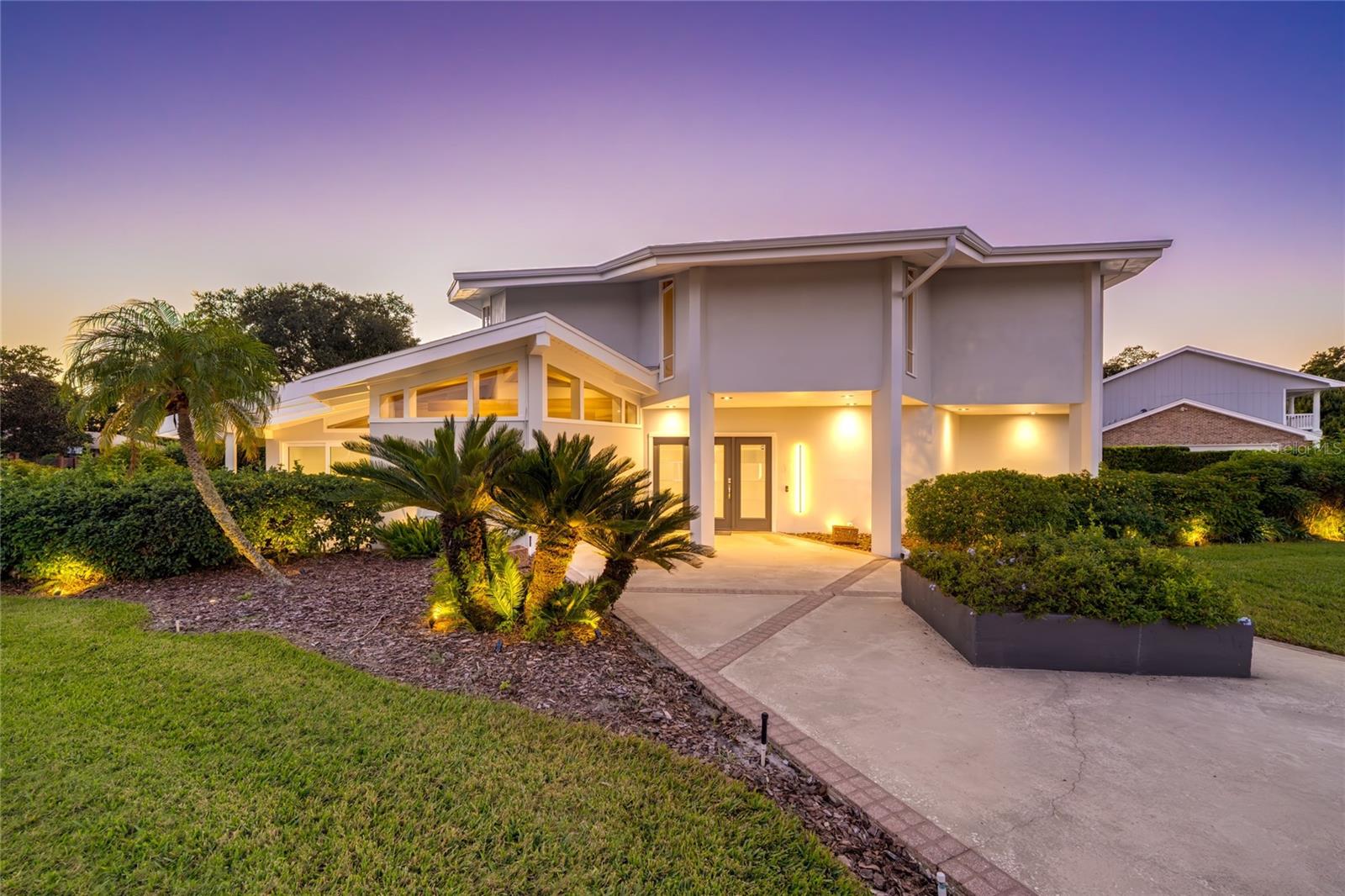 Image 74 of 100 For 8922 Bay Cove Court