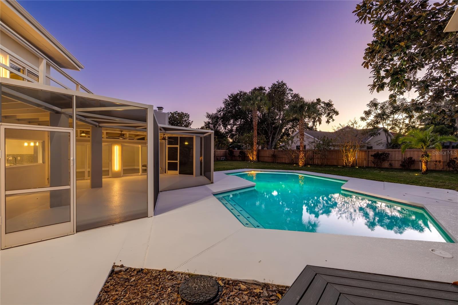 Image 80 of 100 For 8922 Bay Cove Court