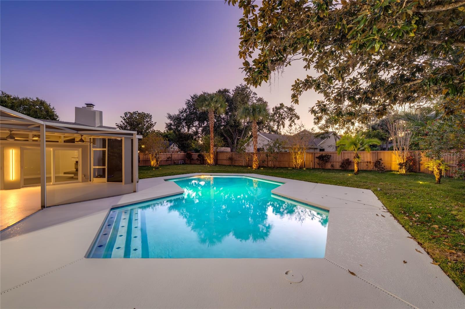 Image 81 of 100 For 8922 Bay Cove Court