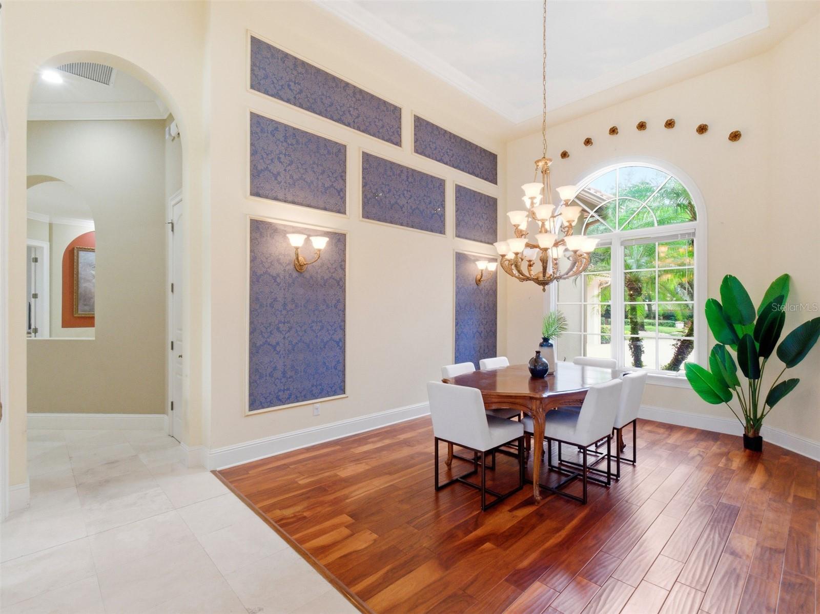 Image 17 of 82 For 10084 Tavistock Road