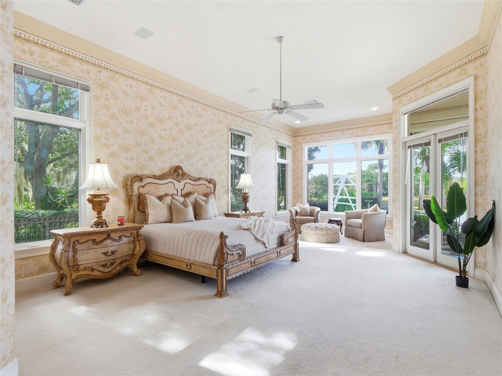 Image 23 of 82 For 10084 Tavistock Road