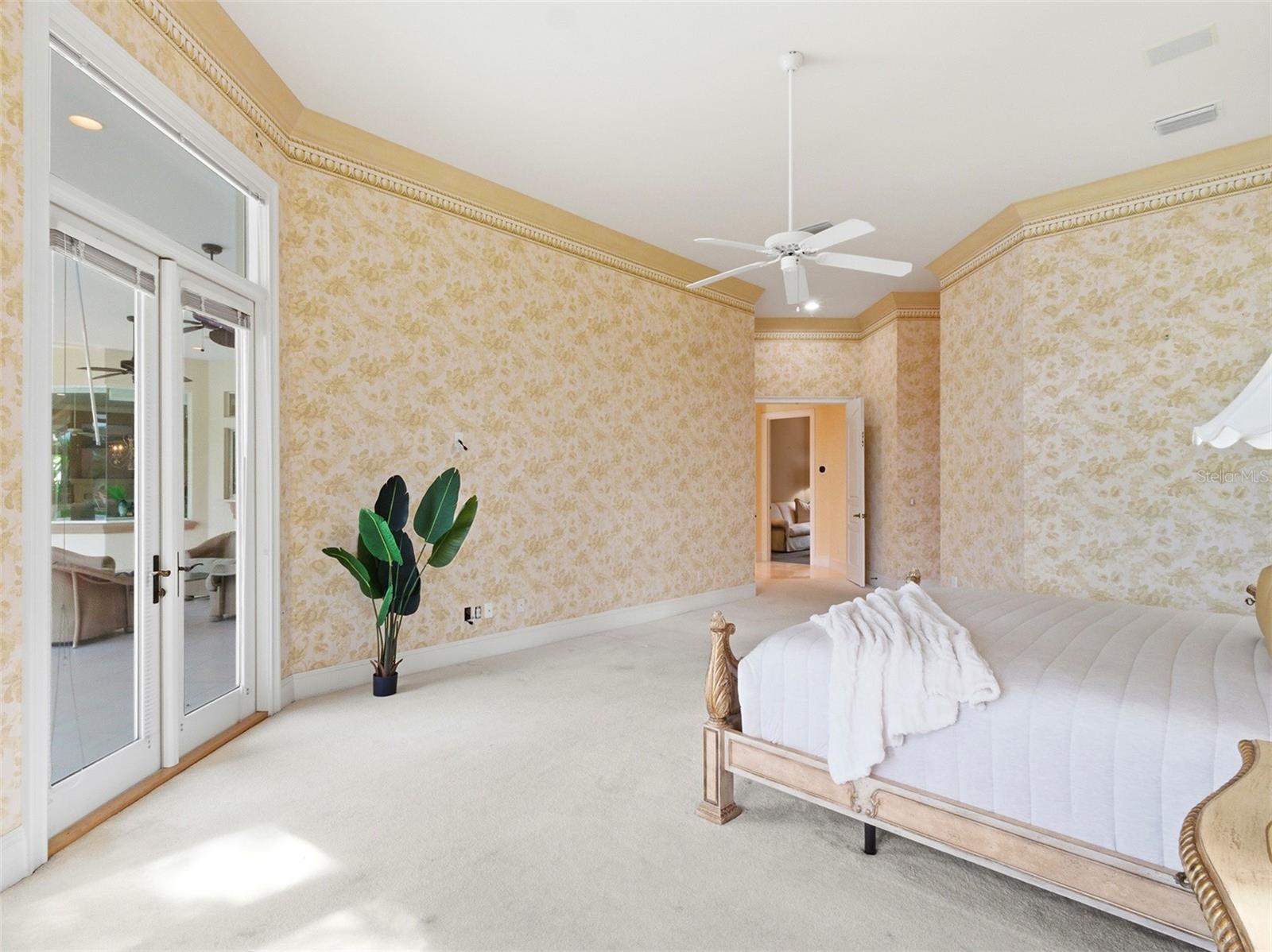 Image 24 of 82 For 10084 Tavistock Road