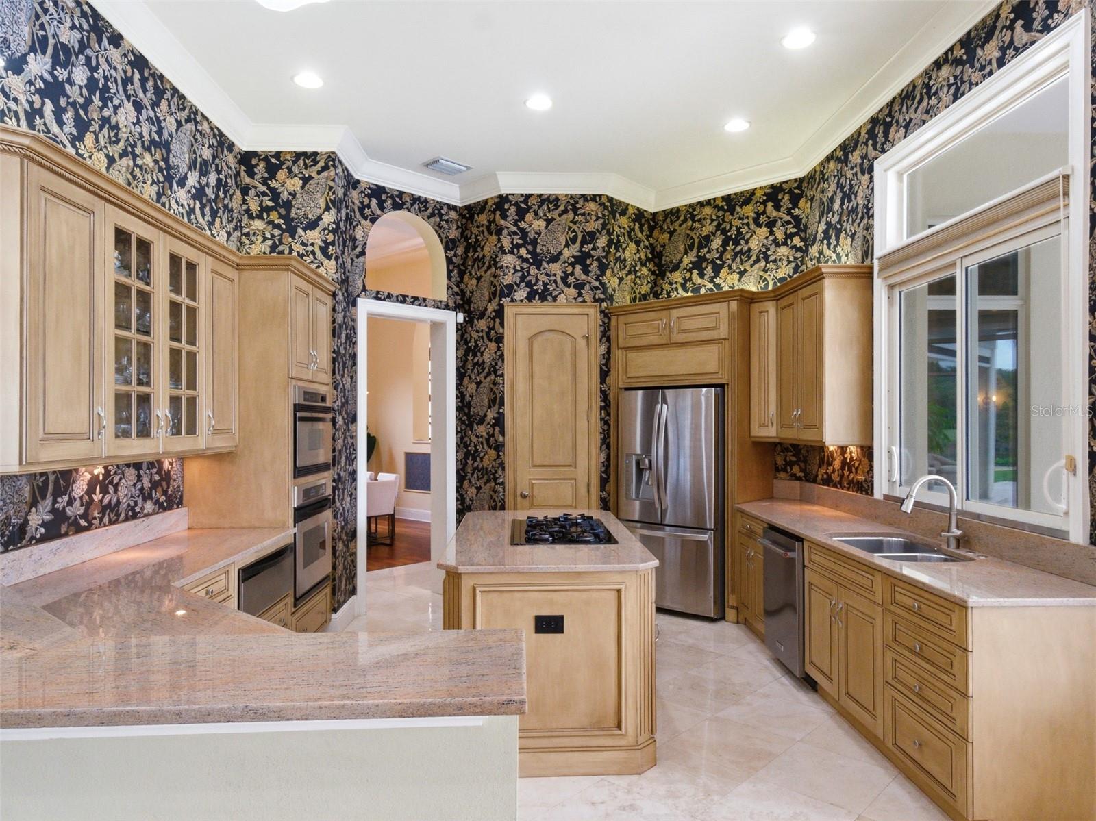 Image 28 of 82 For 10084 Tavistock Road