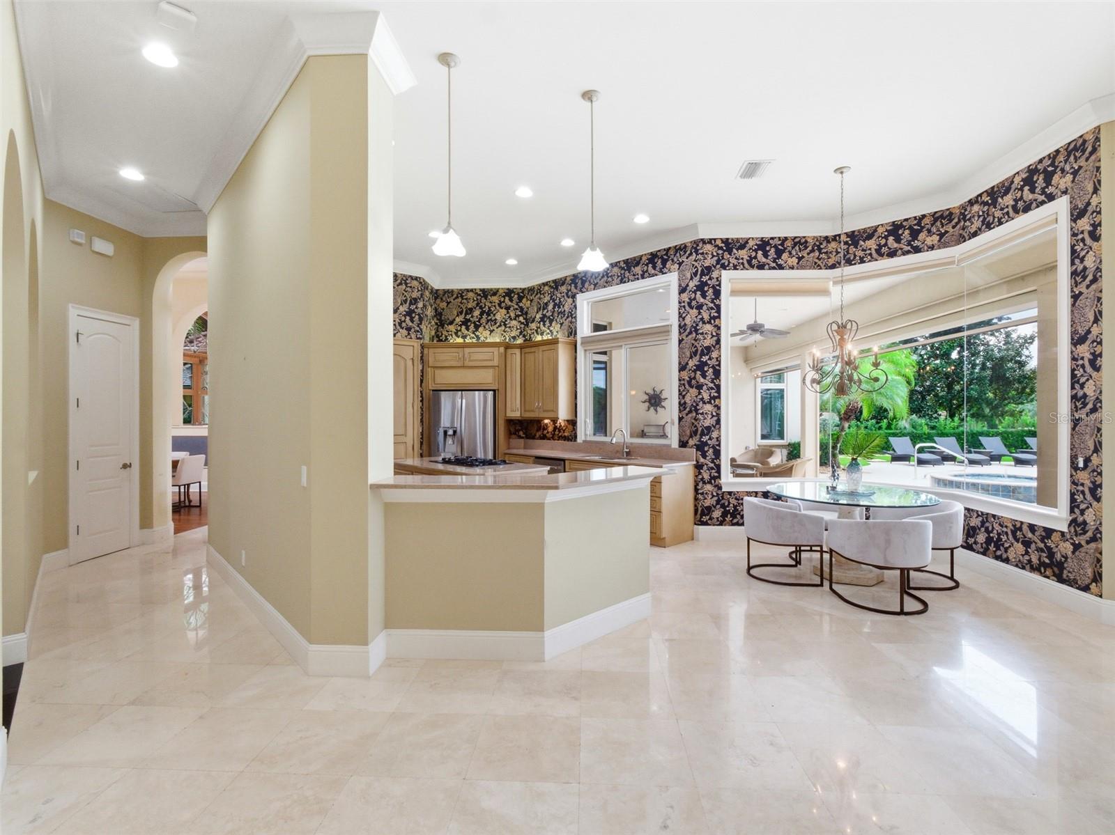 Image 34 of 82 For 10084 Tavistock Road