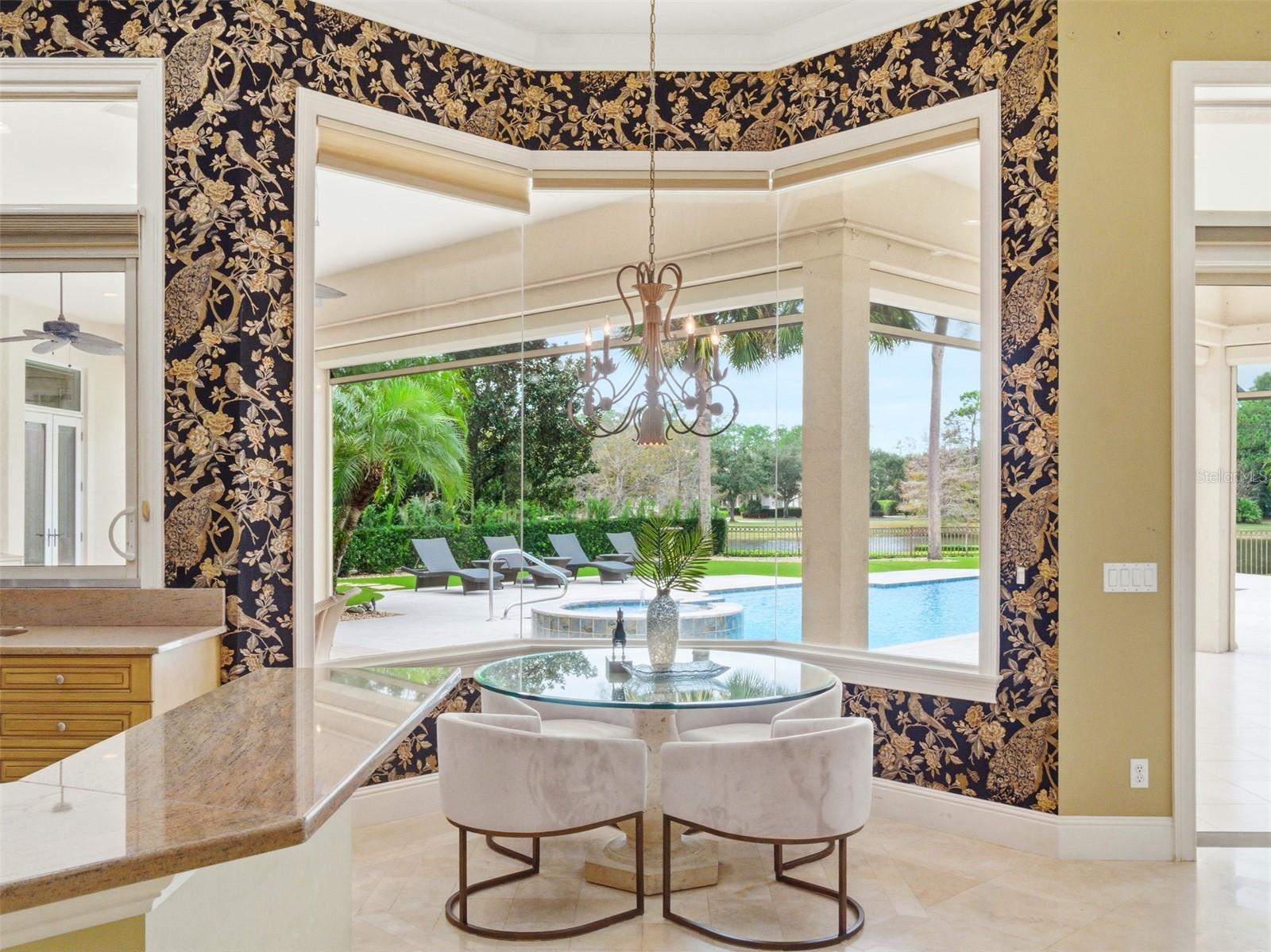 Image 36 of 82 For 10084 Tavistock Road