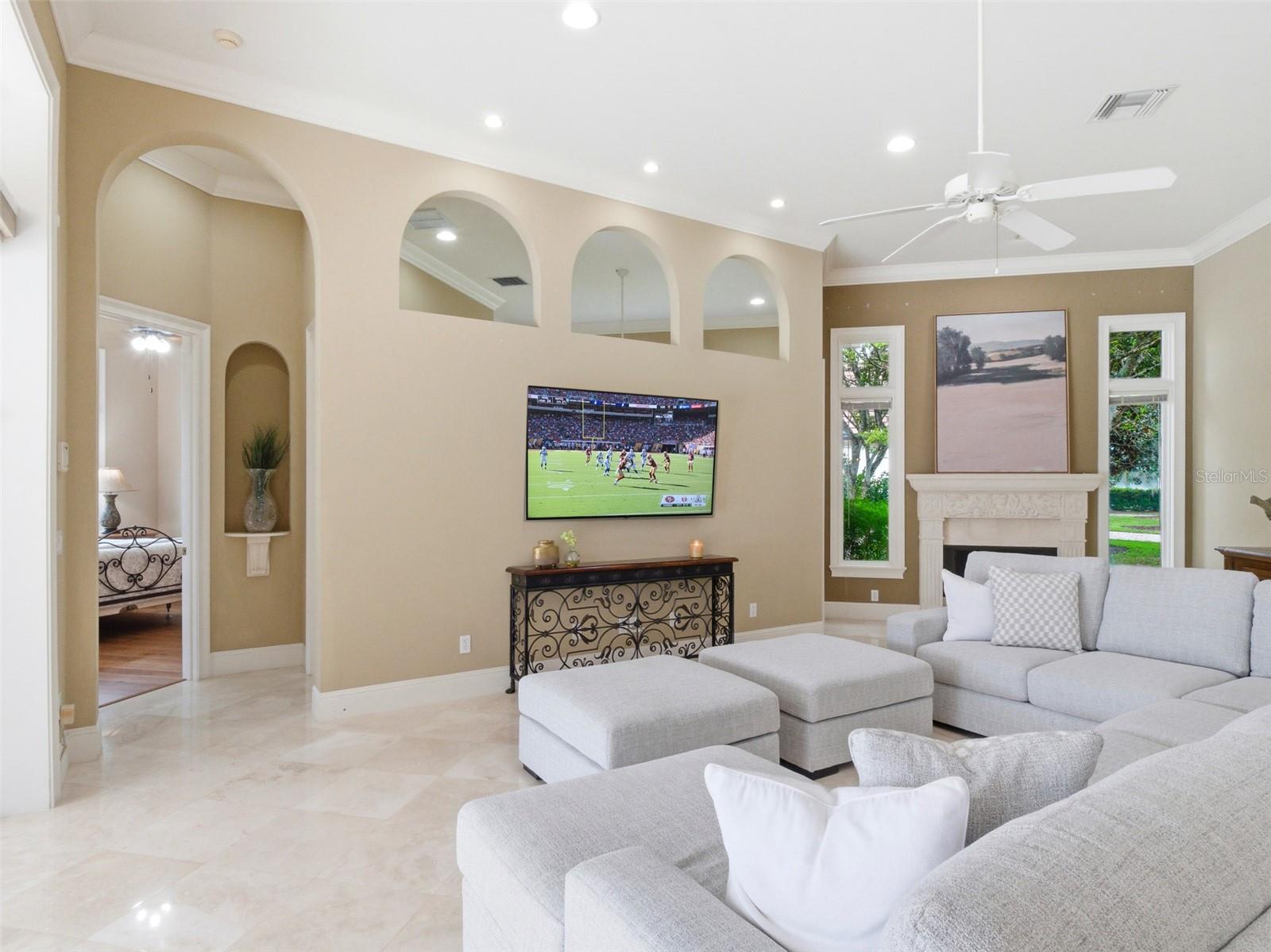 Image 38 of 82 For 10084 Tavistock Road