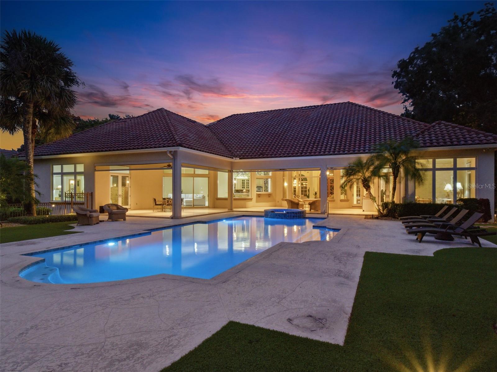 Image 55 of 82 For 10084 Tavistock Road