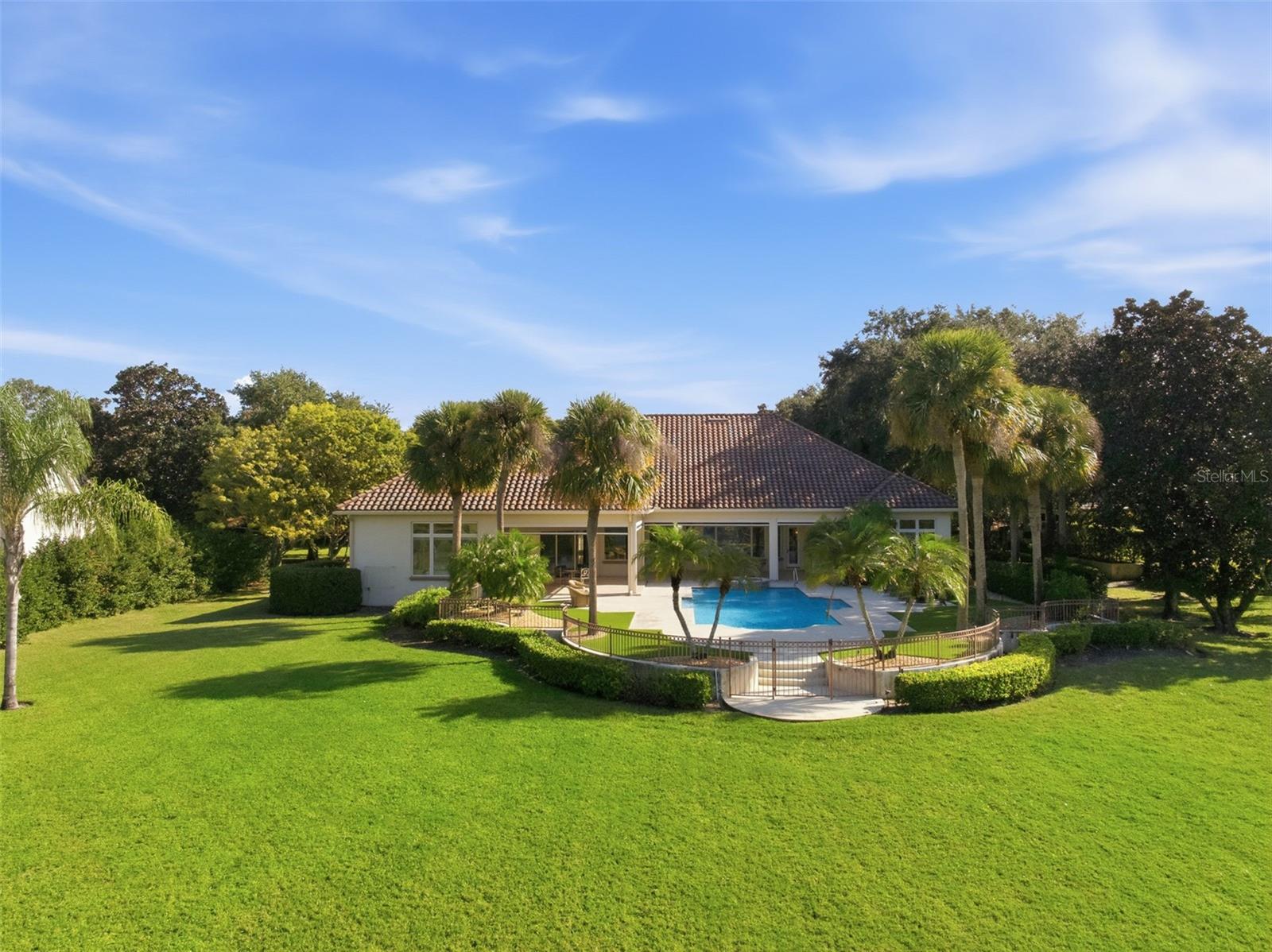 Image 6 of 82 For 10084 Tavistock Road