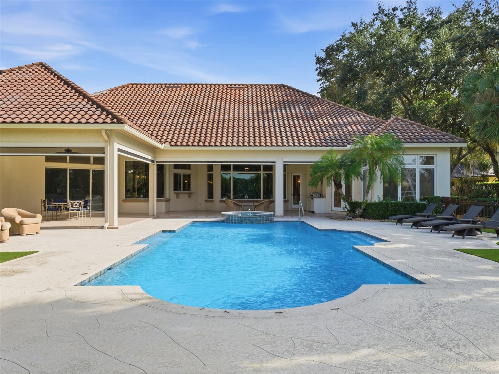 Image 66 of 82 For 10084 Tavistock Road