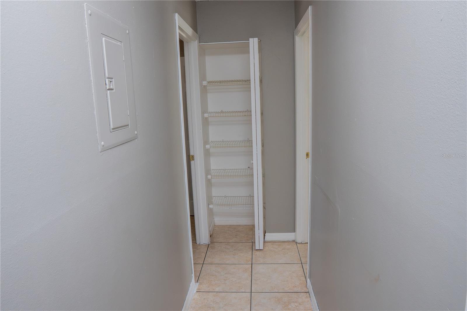 Image 19 of 27 For 434 17th Street