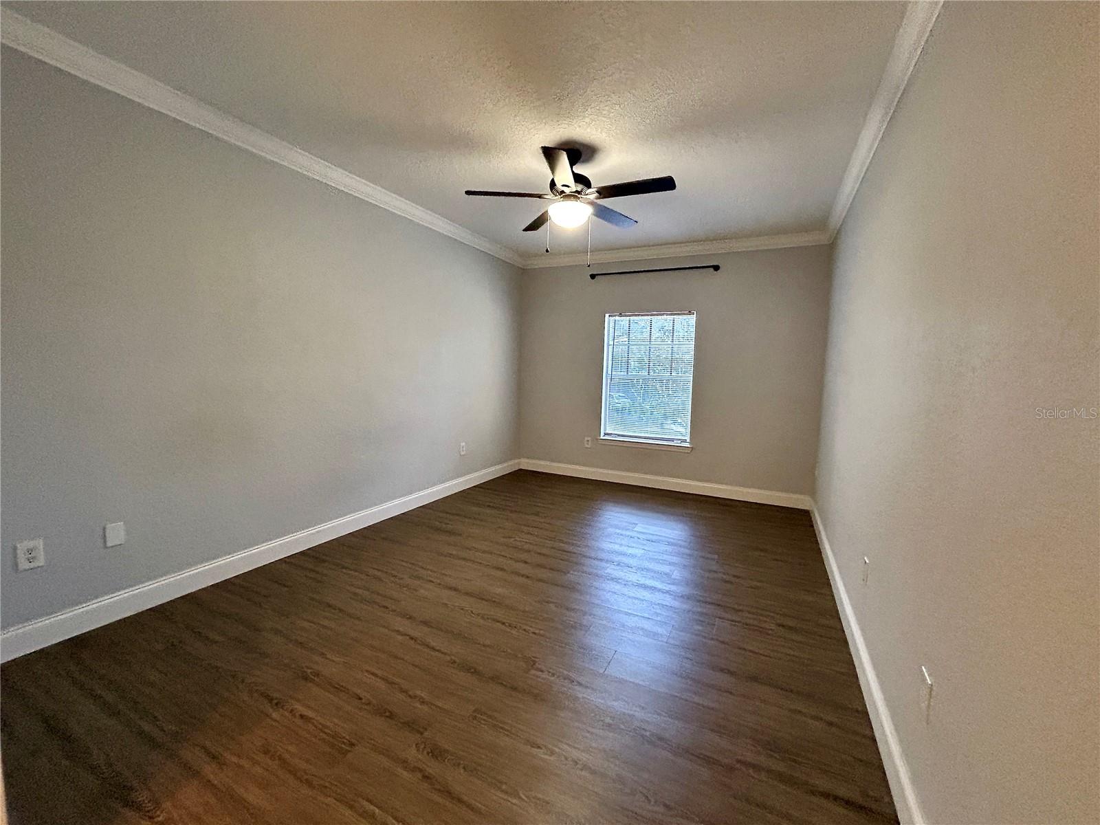 Image 10 of 26 For 143 Villa Di Este Terrace 201