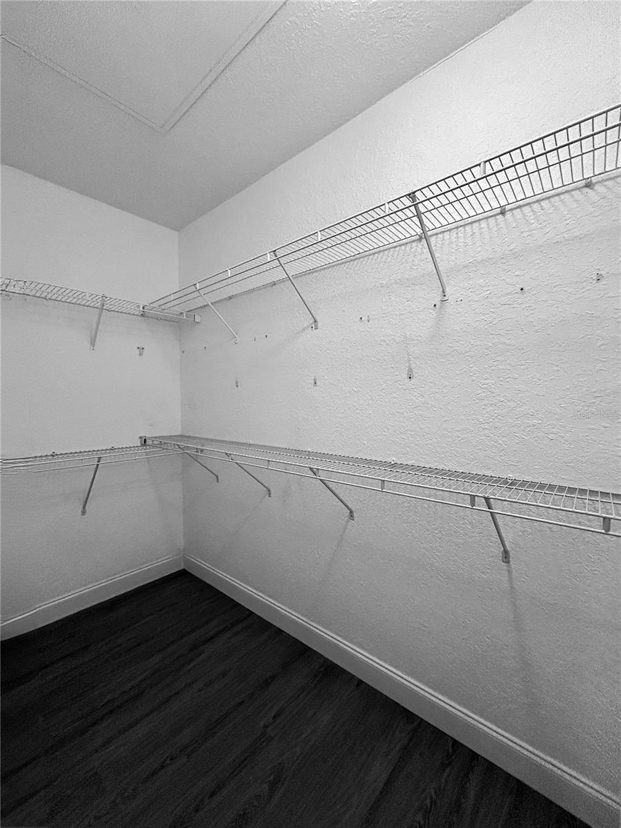 Image 17 of 26 For 143 Villa Di Este Terrace 201