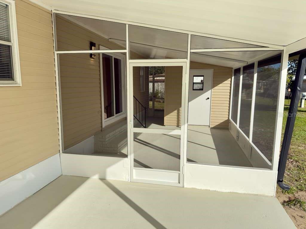 Image 3 of 37 For 450 Tivoli Park Drive