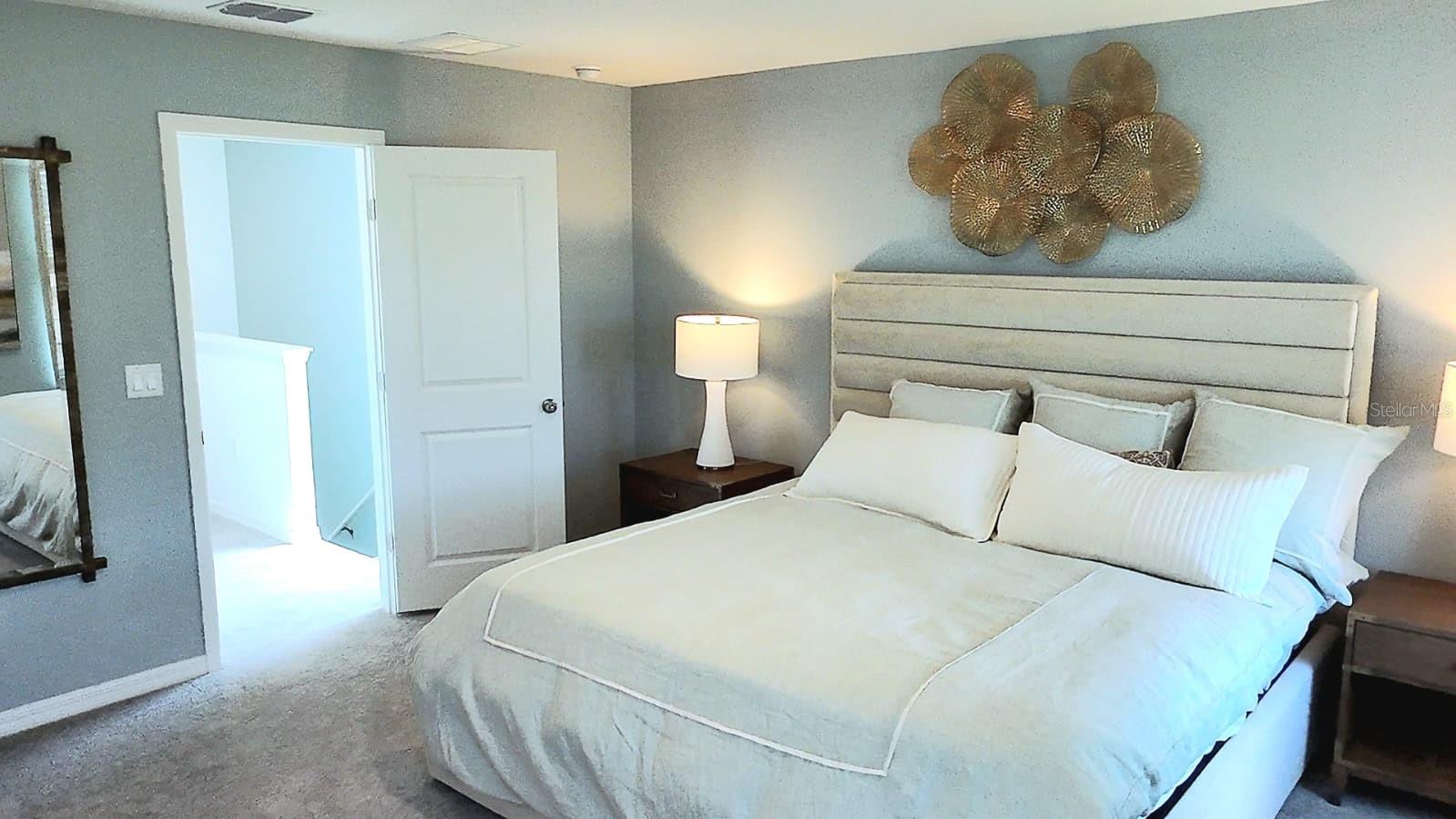 Image 8 of 8 For 1602 Fan Palm Drive