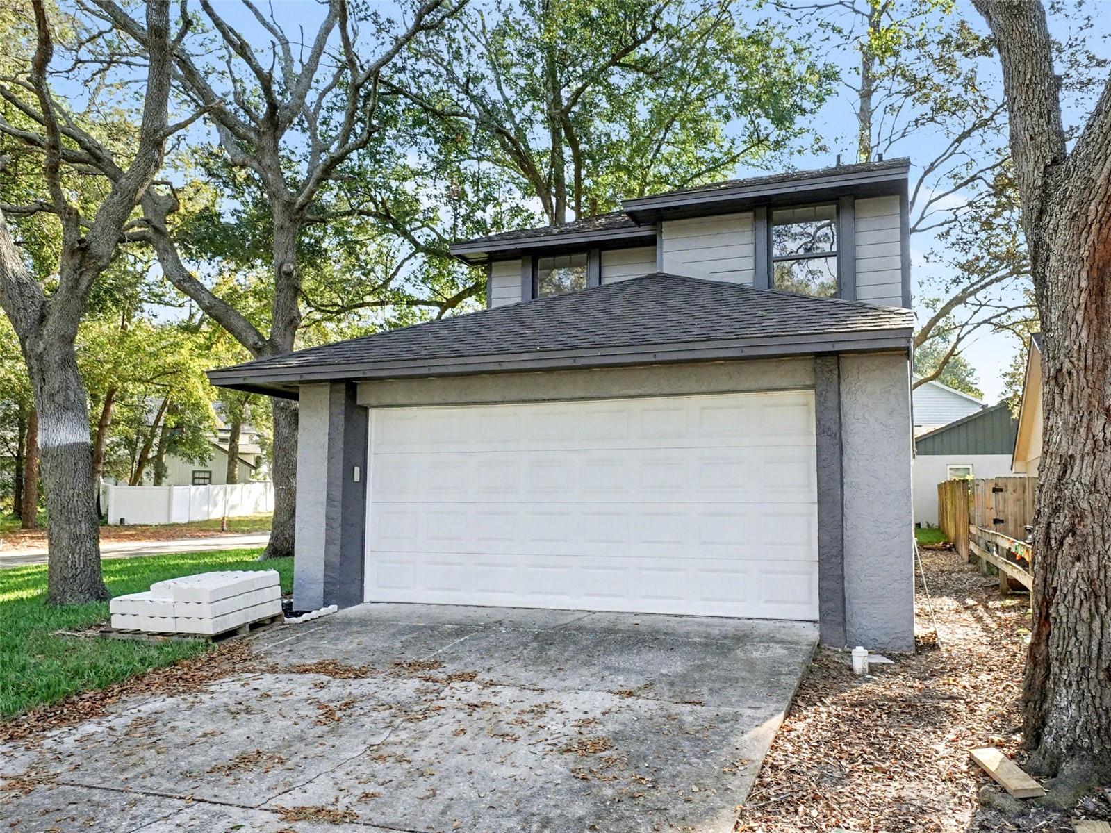 Image 11 of 42 For 1196 Indian Bluff