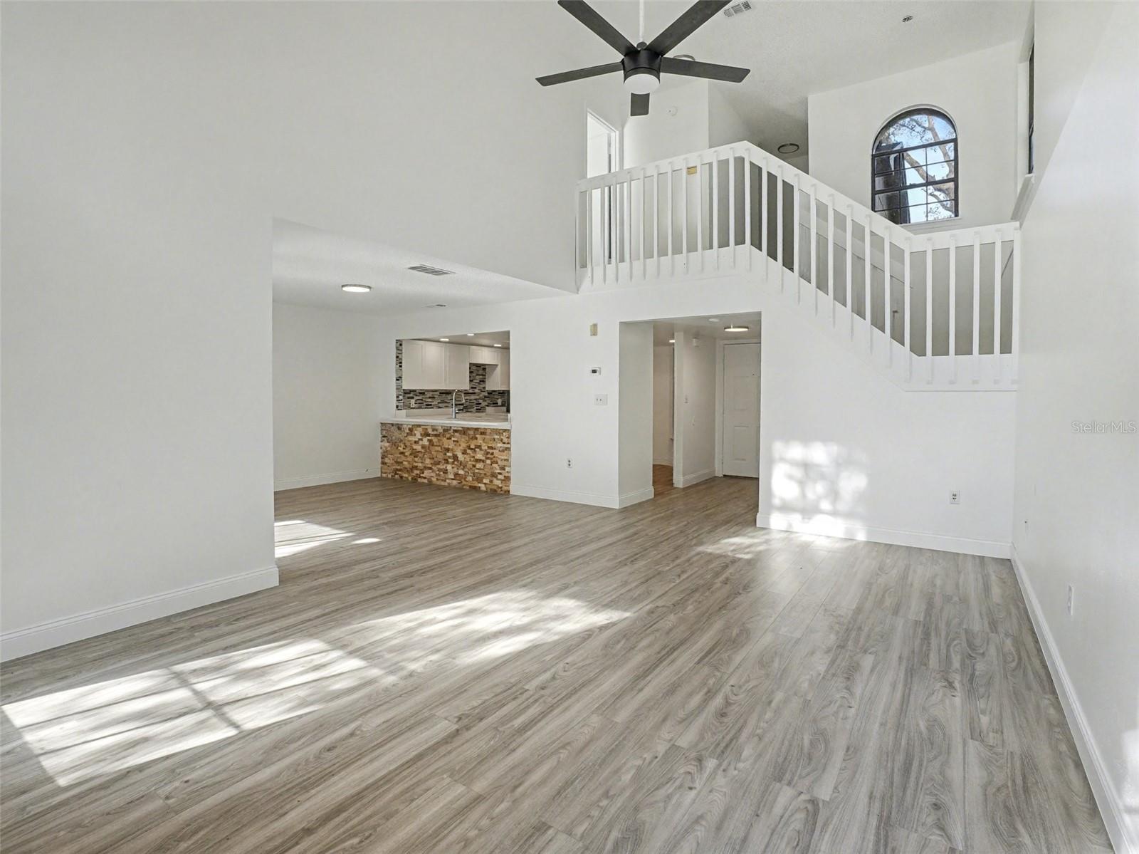 Image 14 of 42 For 1196 Indian Bluff