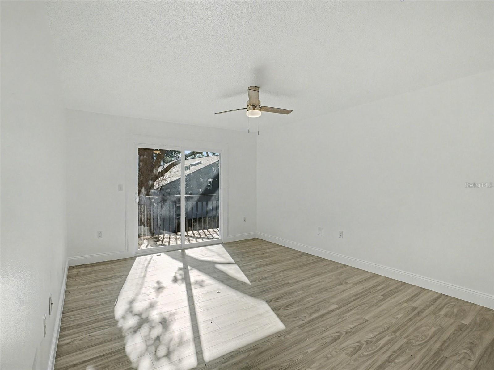 Image 23 of 42 For 1196 Indian Bluff