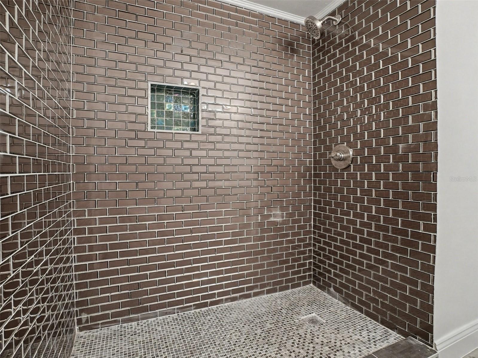 Image 27 of 42 For 1196 Indian Bluff