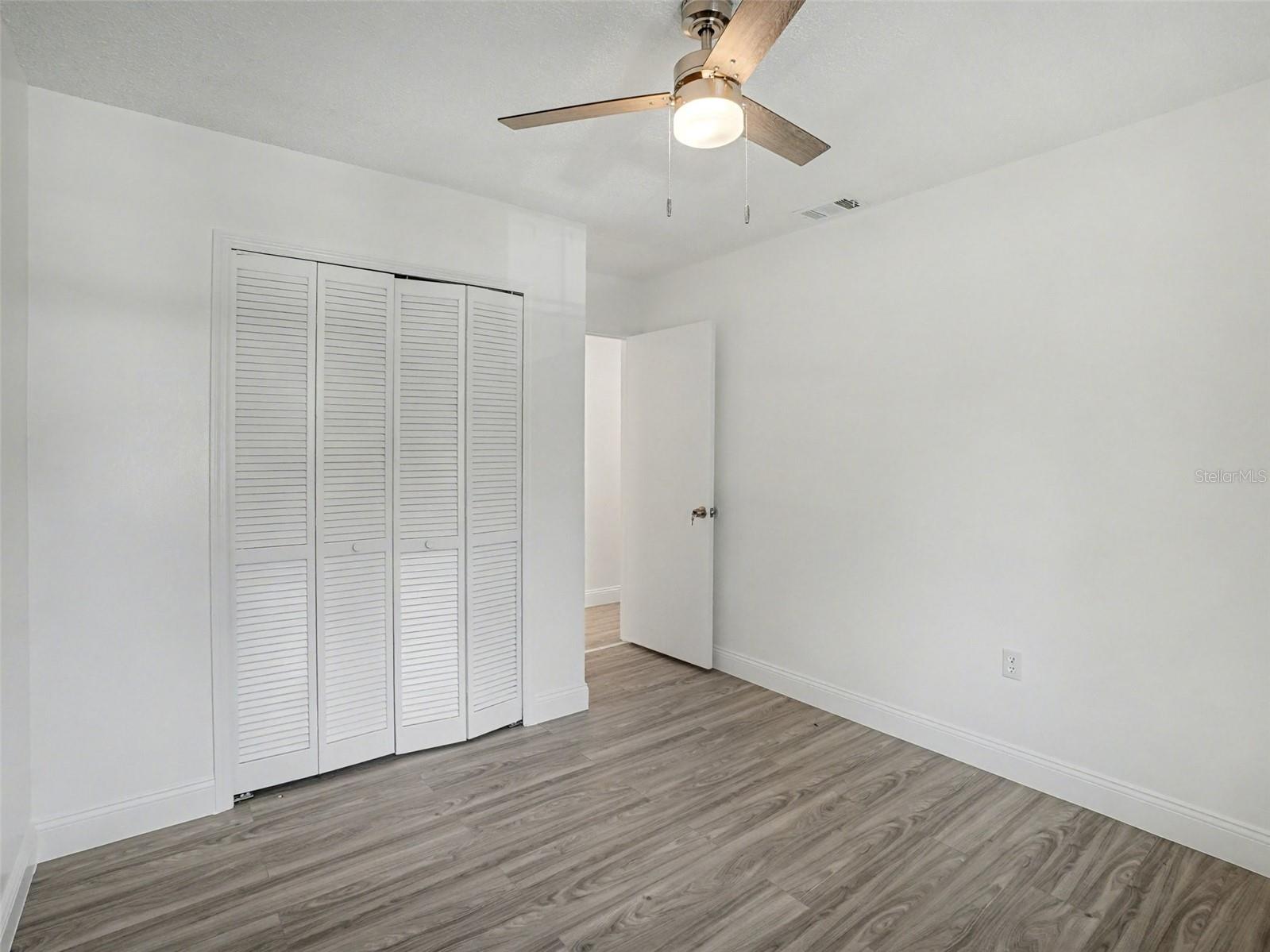 Image 31 of 42 For 1196 Indian Bluff