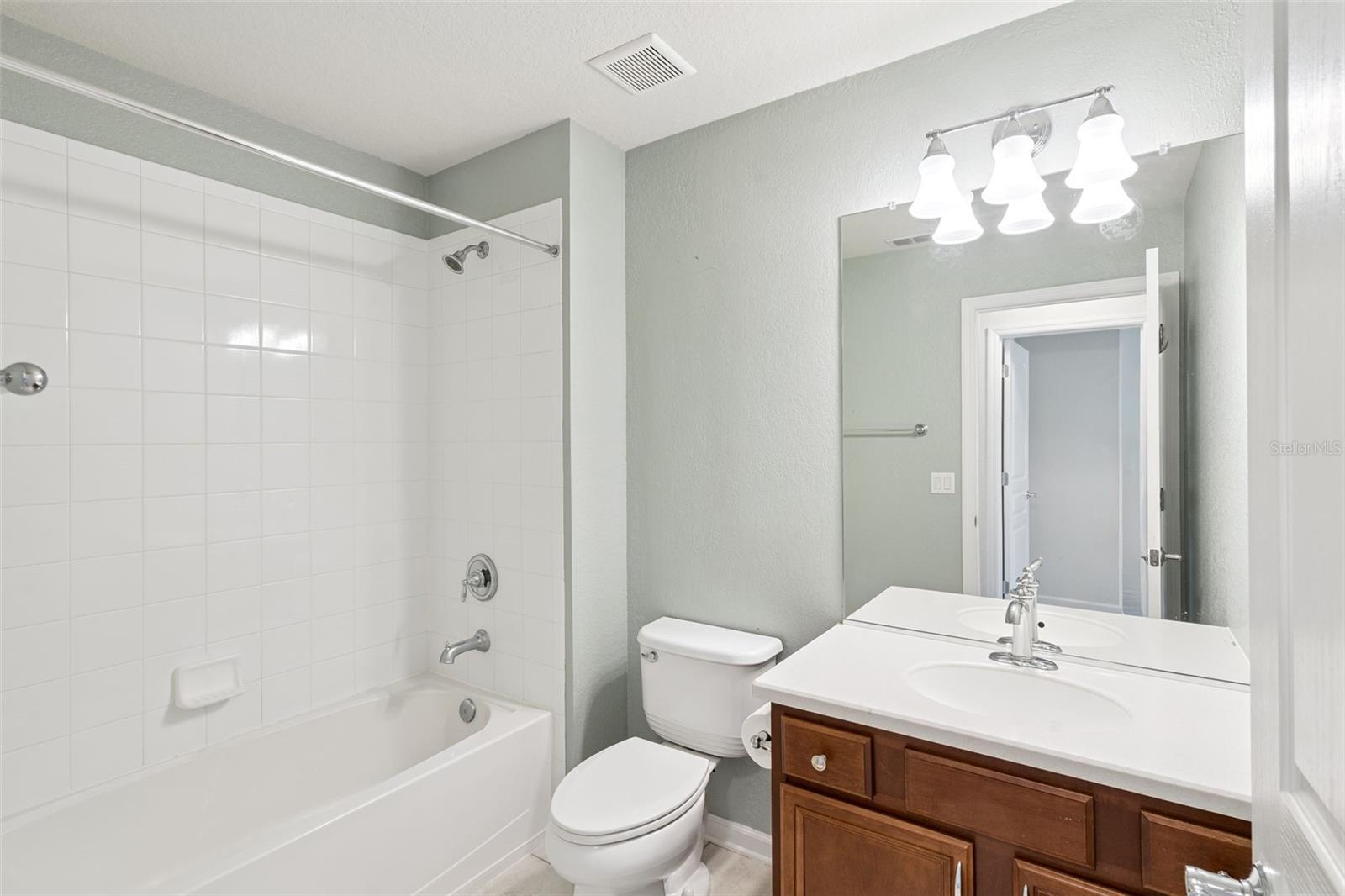 Image 22 of 32 For 7777 Moser Avenue