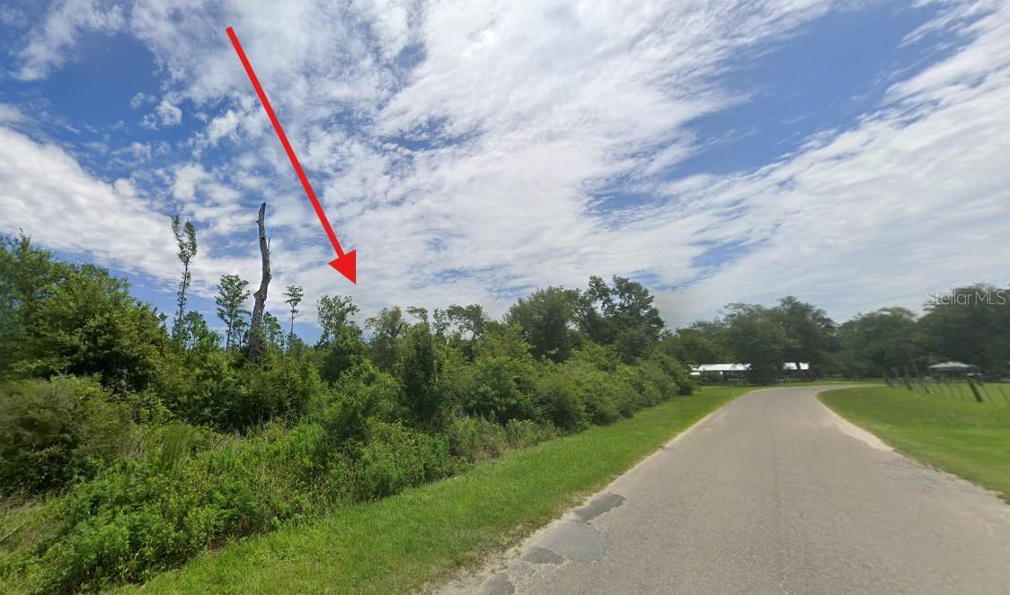 Image 2 of 8 For 267 Creekview Drive