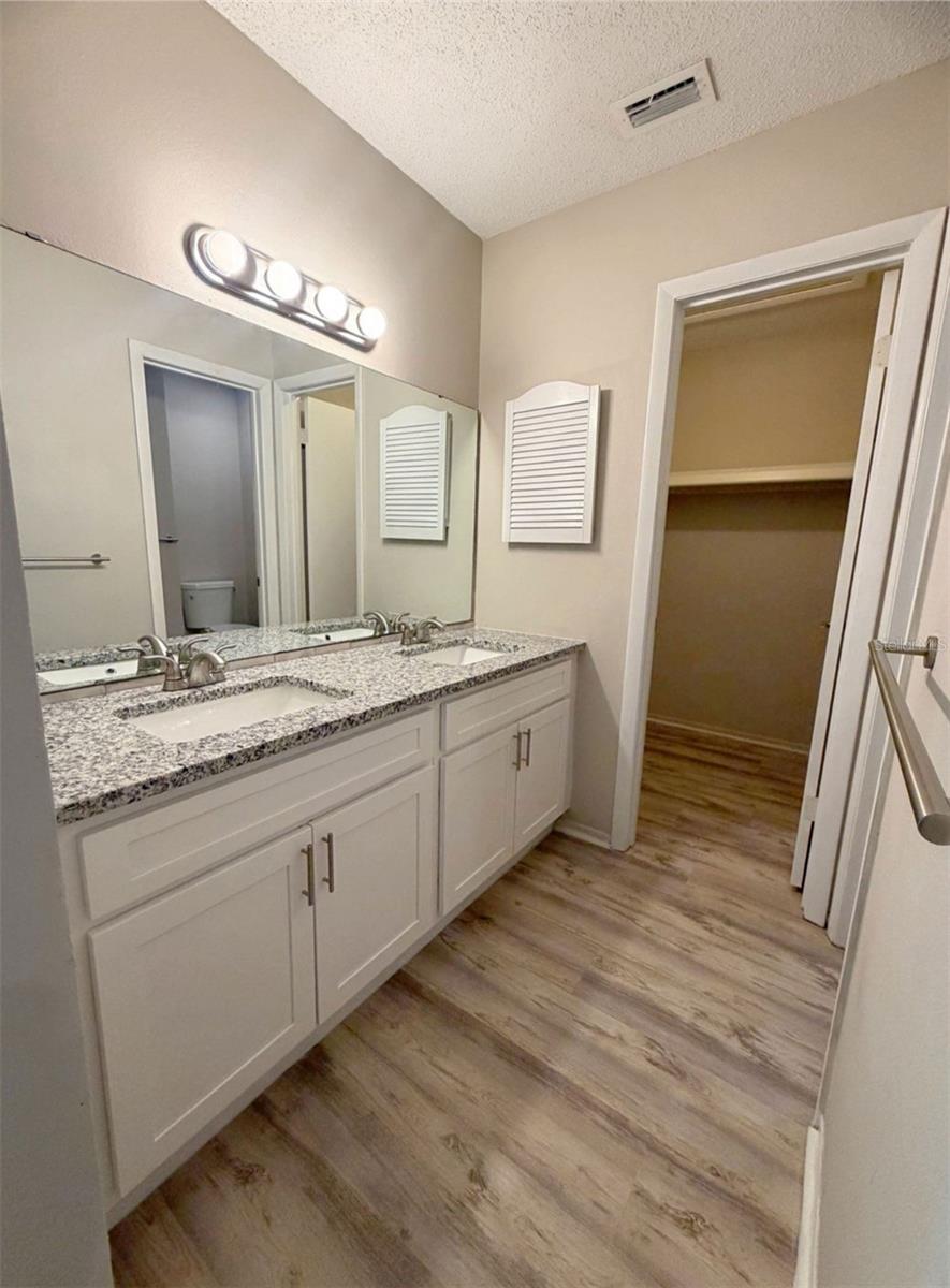 Image 9 of 15 For 257 Club House Boulevard