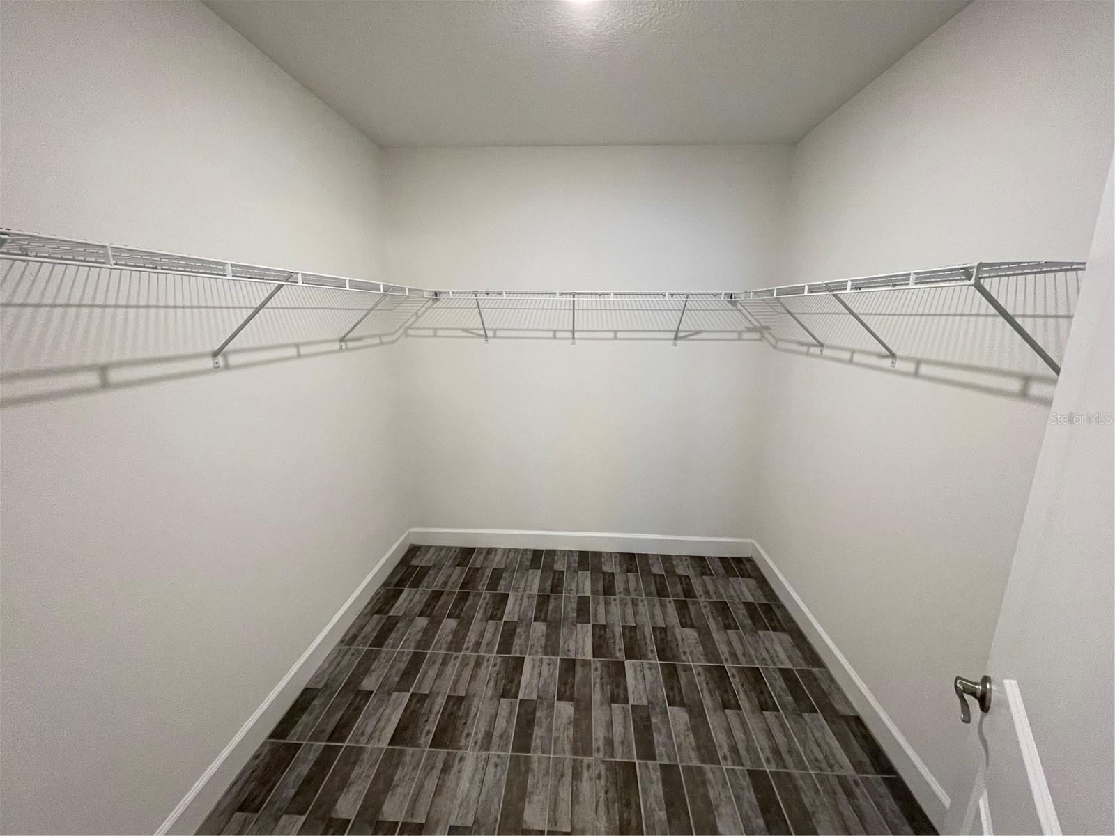 Image 15 of 38 For 16264 84th Court