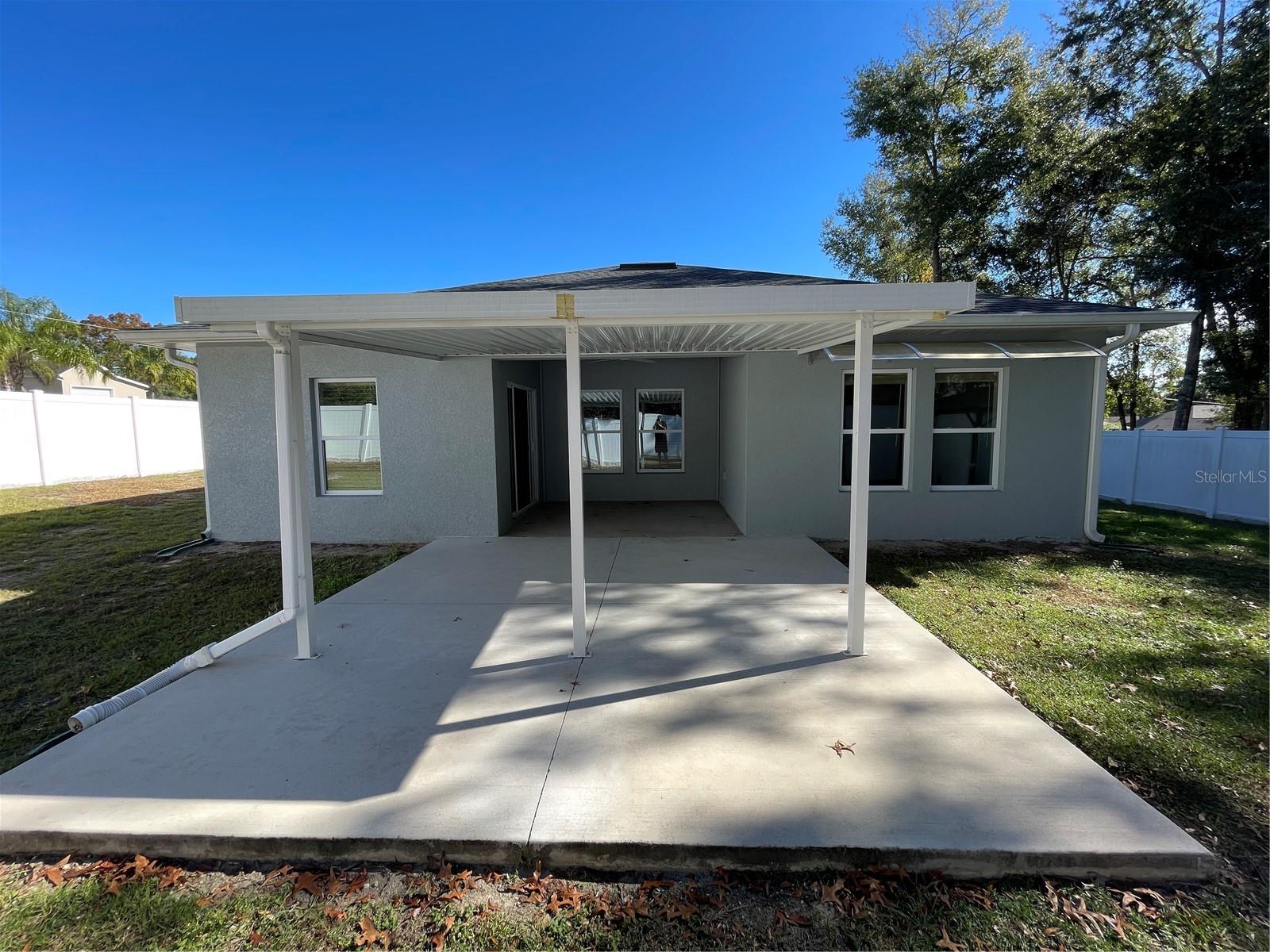 Image 19 of 38 For 16264 84th Court