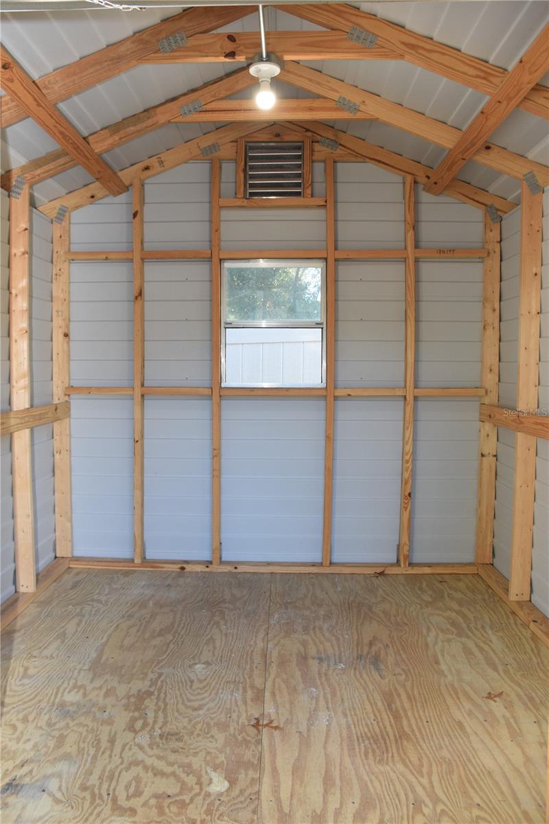 Image 22 of 38 For 16264 84th Court