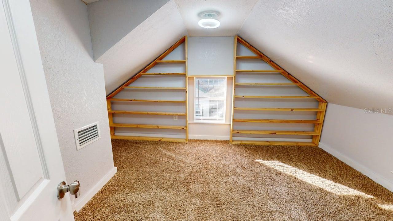 Image 20 of 30 For 112 Chandler Avenue