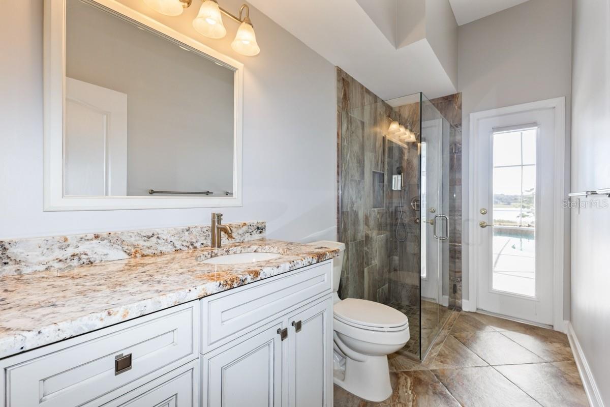 Image 11 of 30 For 7704 Kings Passage Avenue