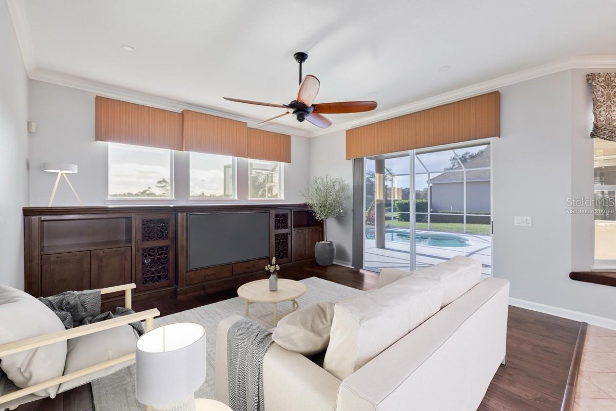 Image 8 of 30 For 7704 Kings Passage Avenue