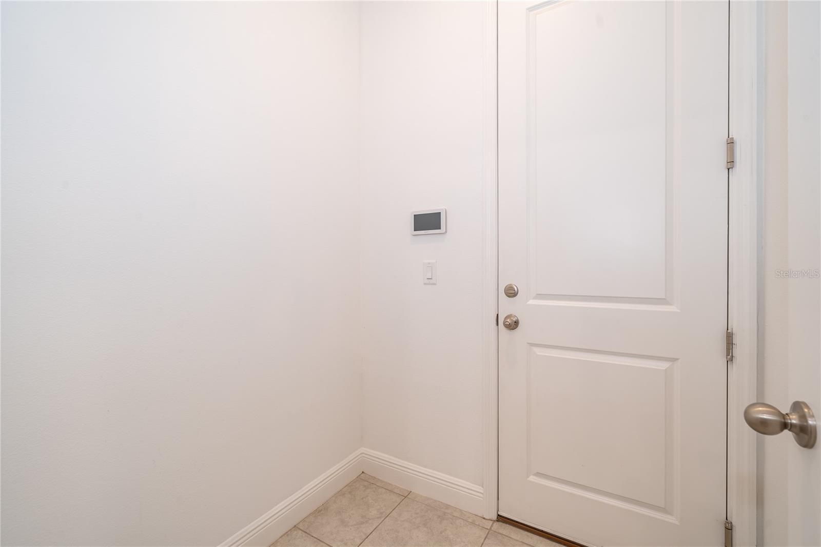 Image 13 of 30 For 2949 Voyager Avenue