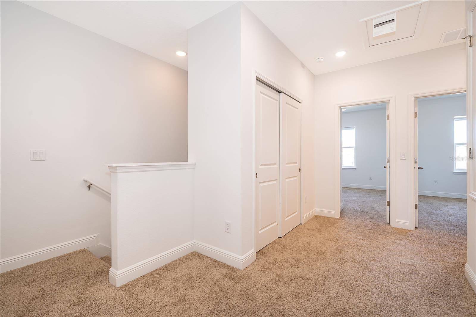 Image 14 of 30 For 2949 Voyager Avenue