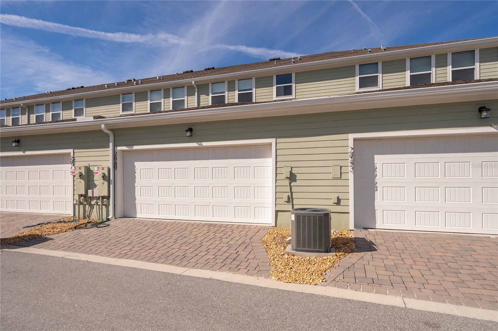 Image 23 of 30 For 2949 Voyager Avenue