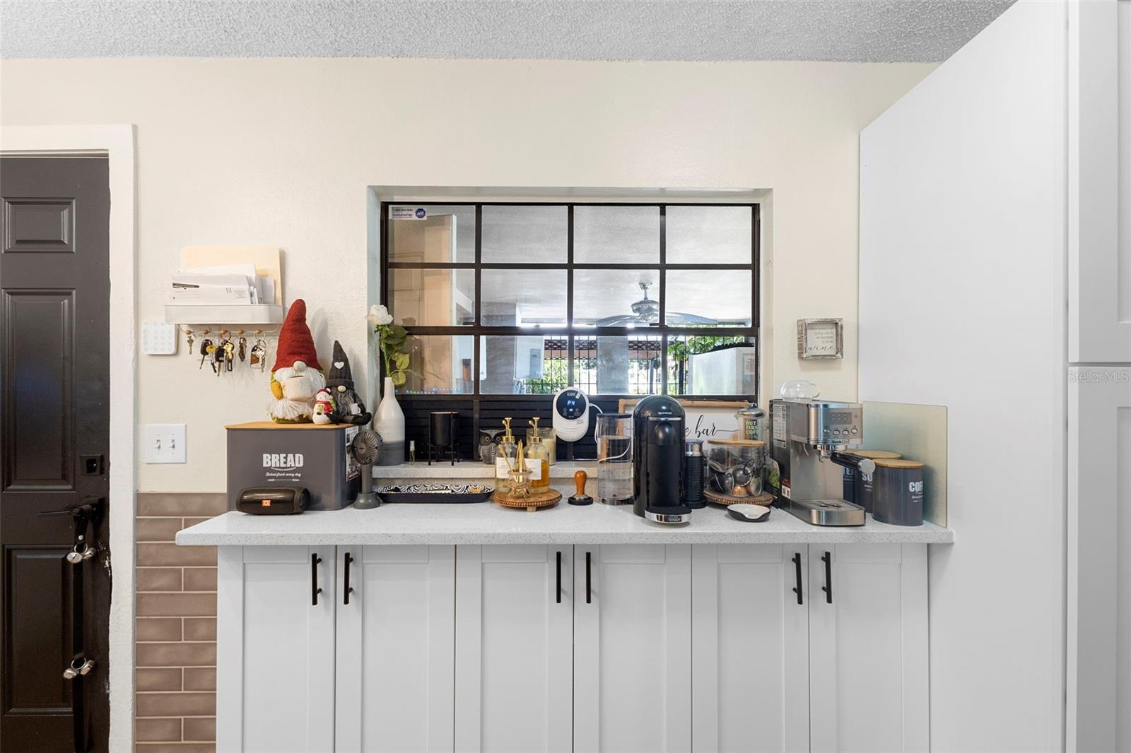 Image 12 of 35 For 1604 Waters Avenue