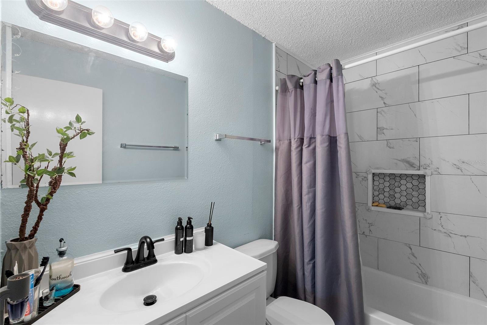 Image 23 of 35 For 1604 Waters Avenue