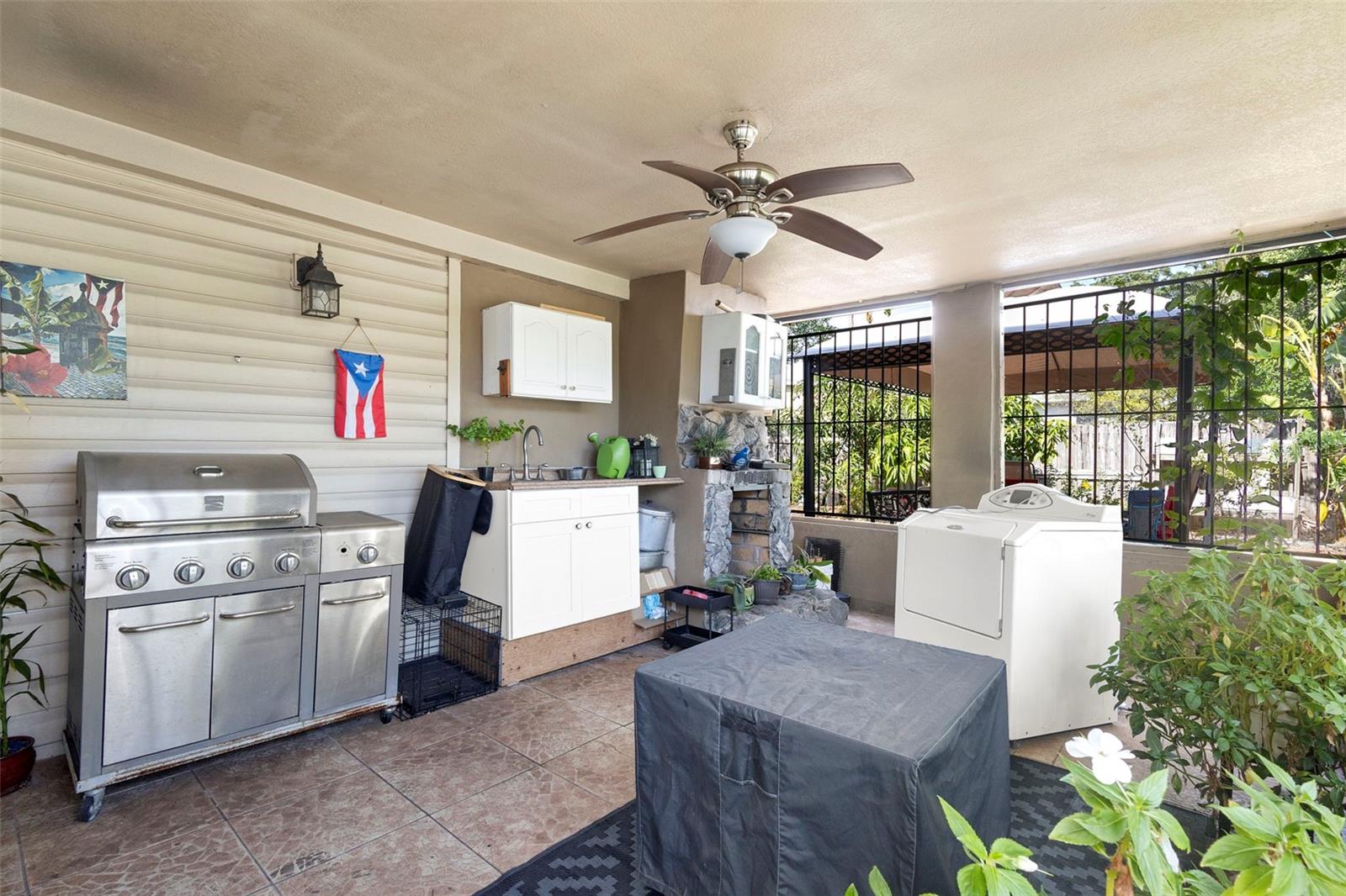 Image 25 of 35 For 1604 Waters Avenue