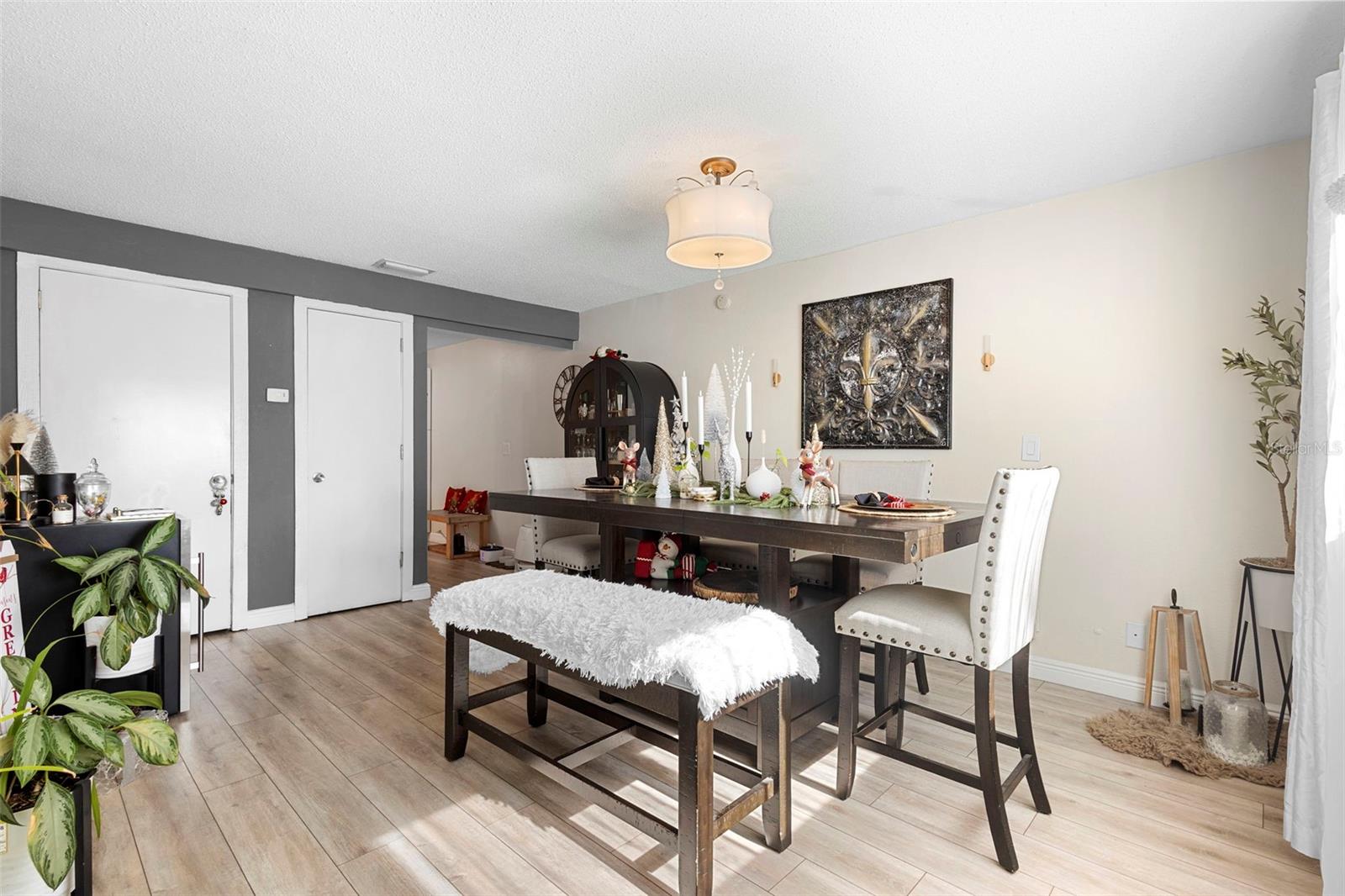 Image 5 of 35 For 1604 Waters Avenue