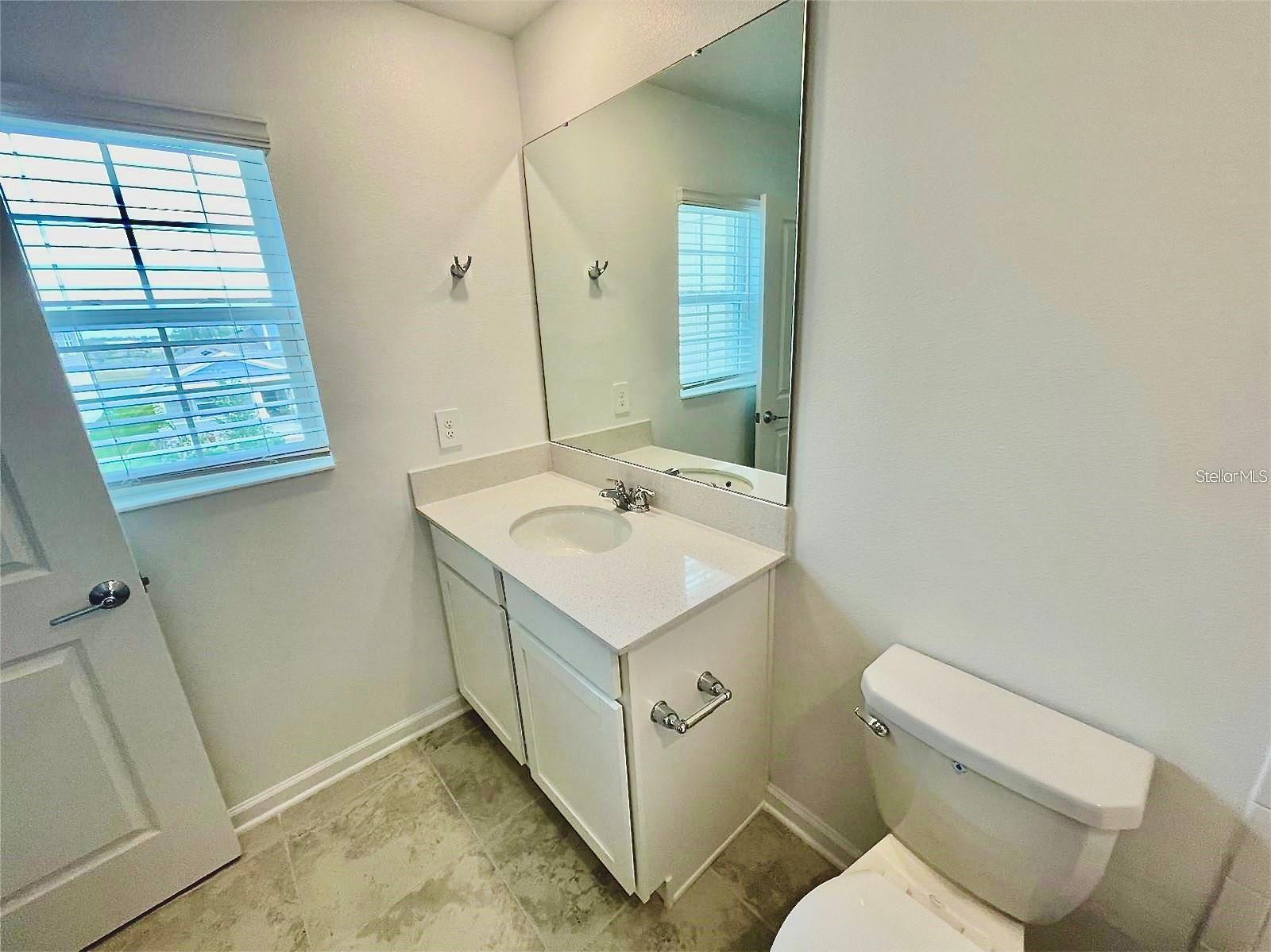 Image 12 of 19 For 13946 Title Way