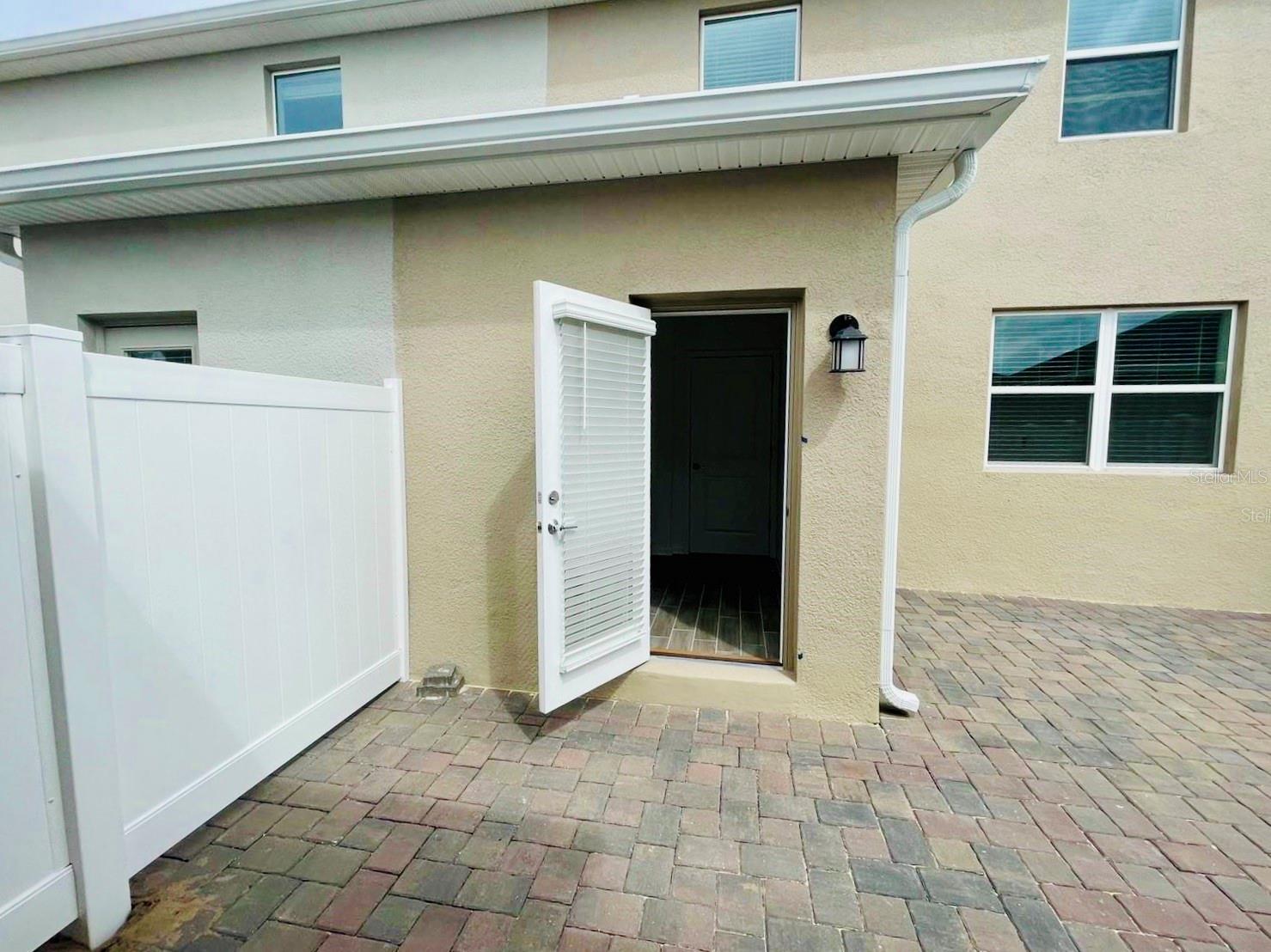 Image 13 of 19 For 13946 Title Way