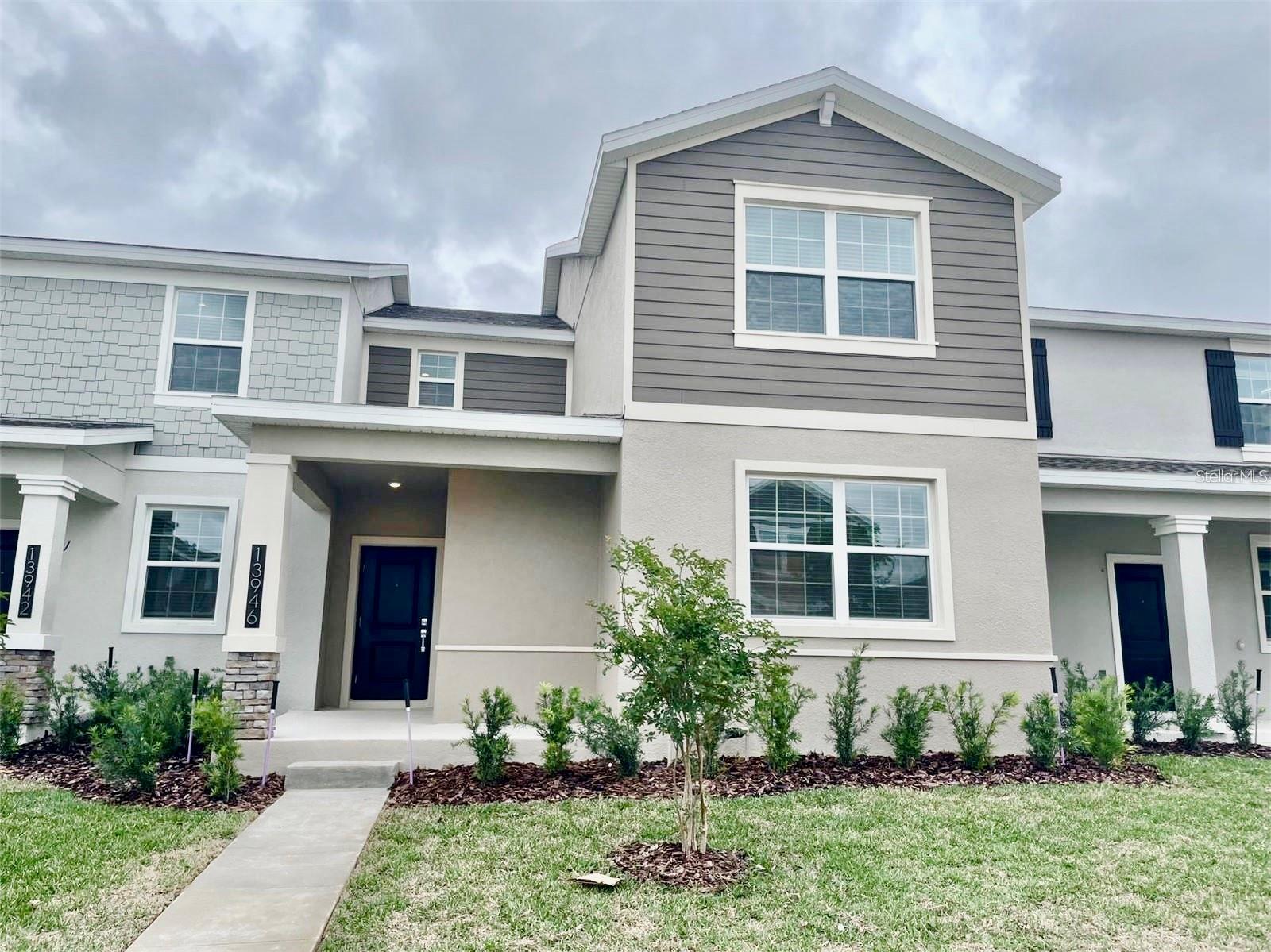 Image 2 of 19 For 13946 Title Way