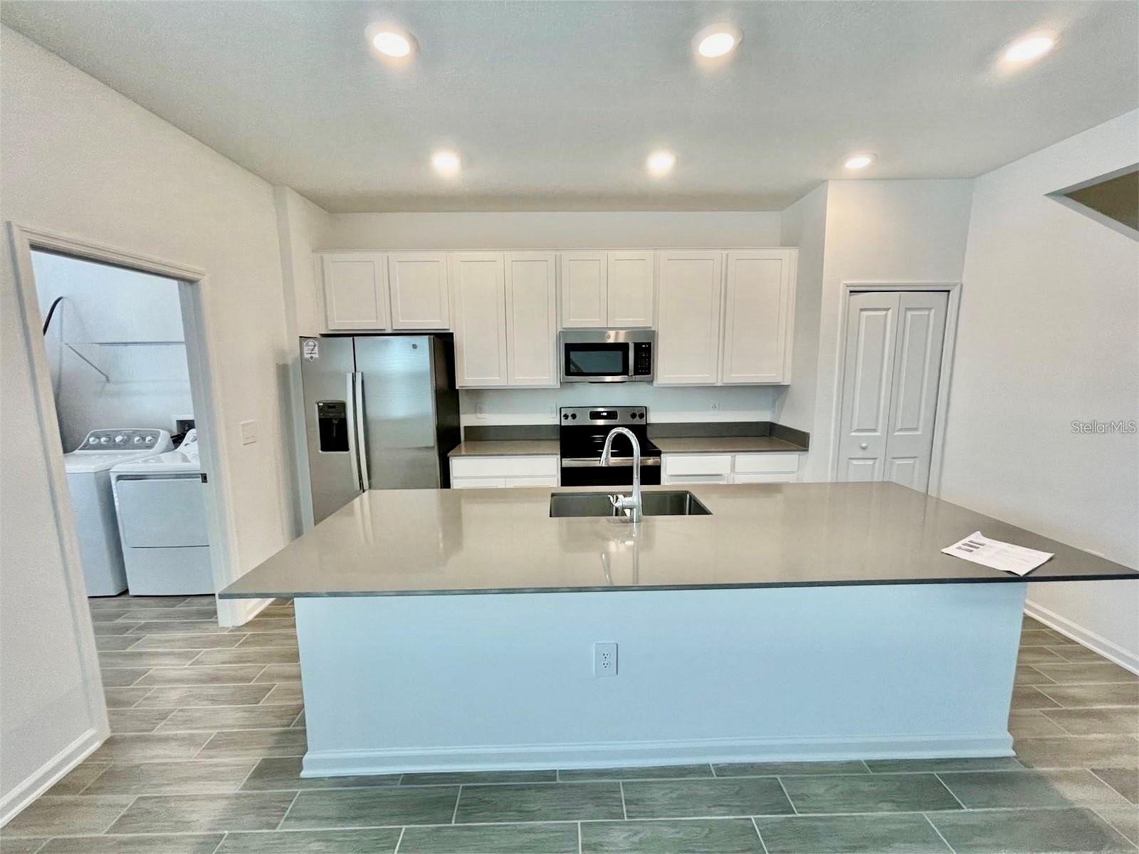 Image 5 of 19 For 13946 Title Way