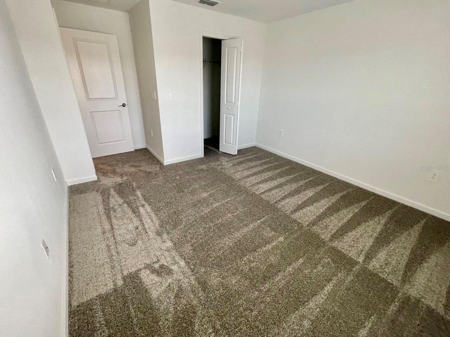 Image 6 of 19 For 13946 Title Way