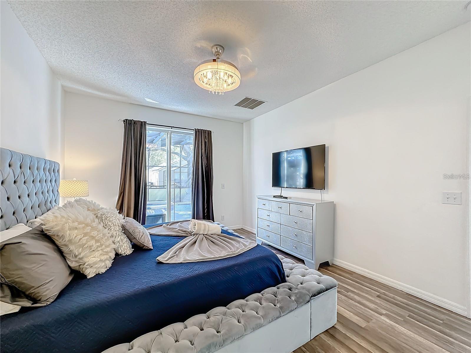 Image 25 of 53 For 2719 Lido Key Drive