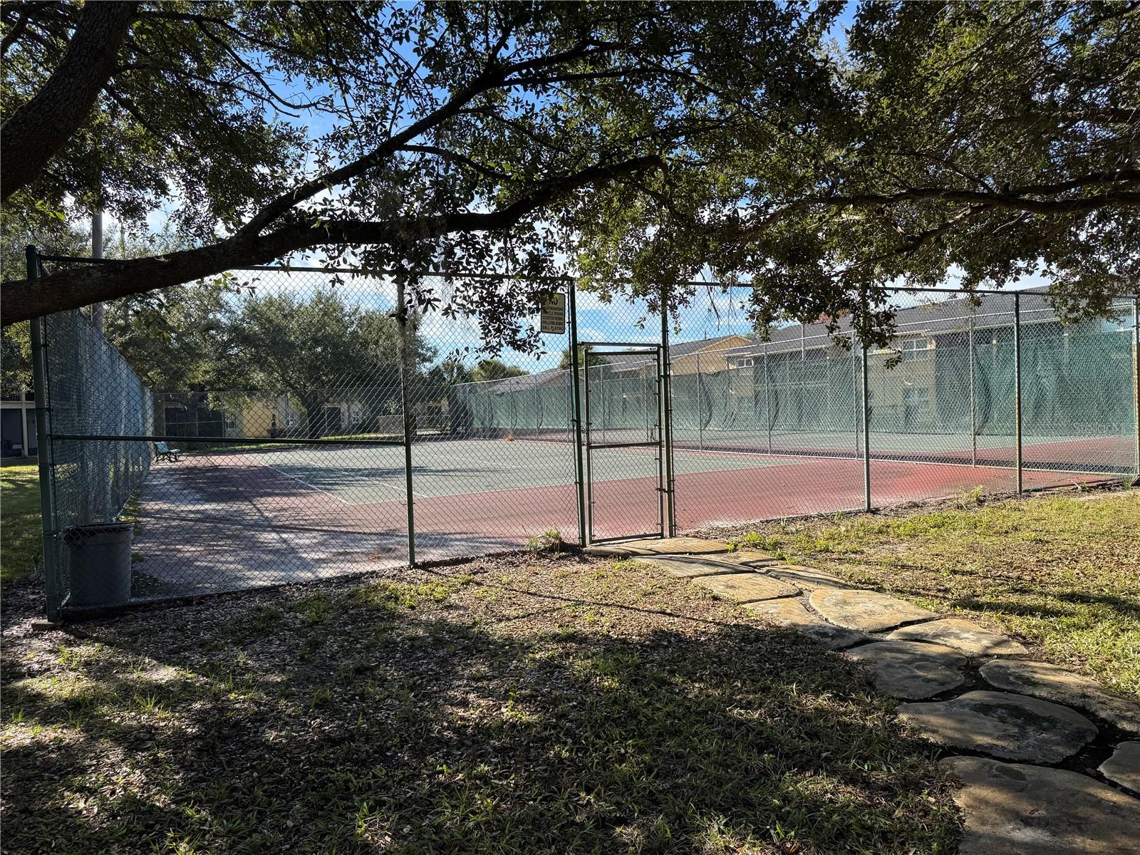 Image 25 of 31 For 9907 Barley Club Drive 3