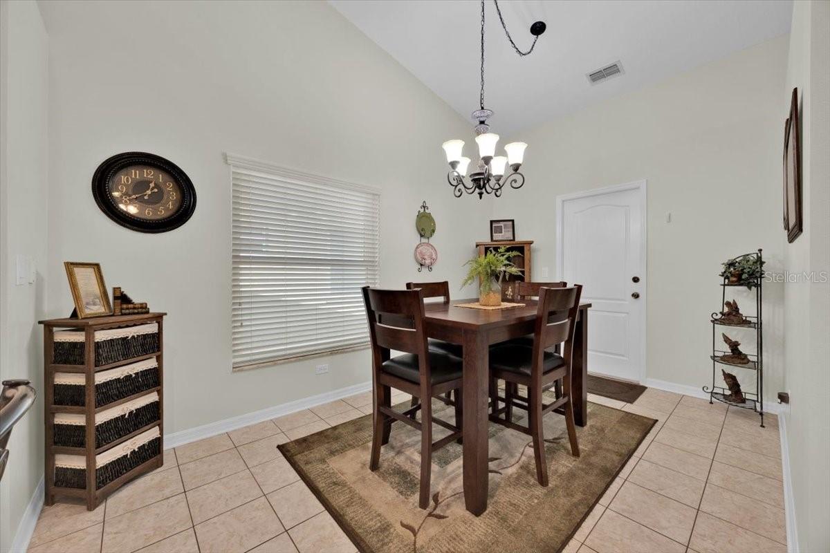 Image 10 of 45 For 520 Sweetwater Way