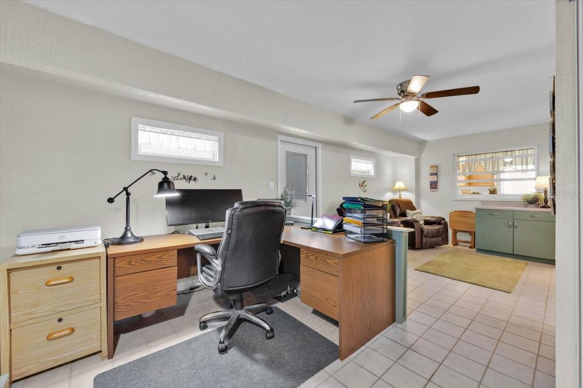 Image 19 of 45 For 520 Sweetwater Way