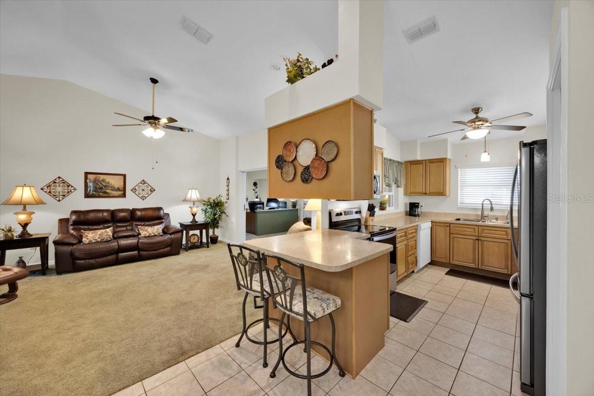 Image 6 of 45 For 520 Sweetwater Way