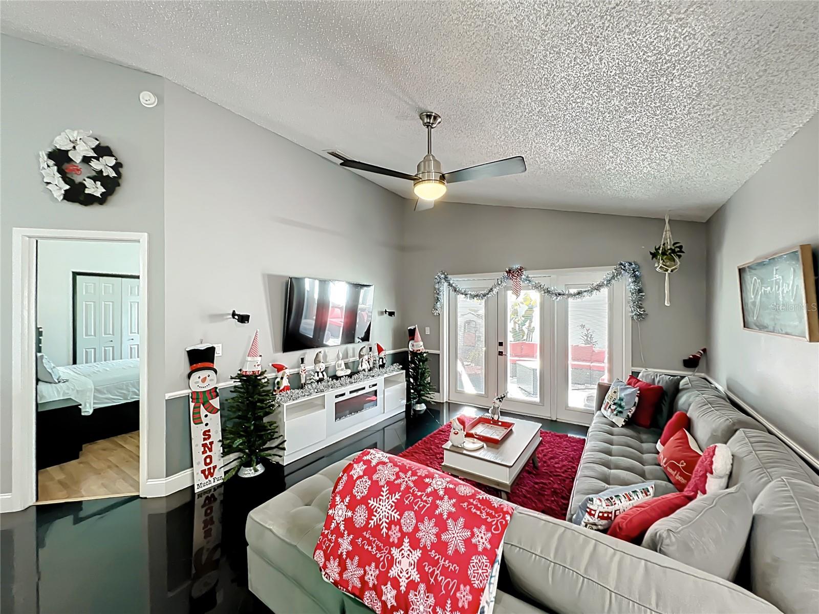 Image 18 of 47 For 2118 Meadowmouse Street